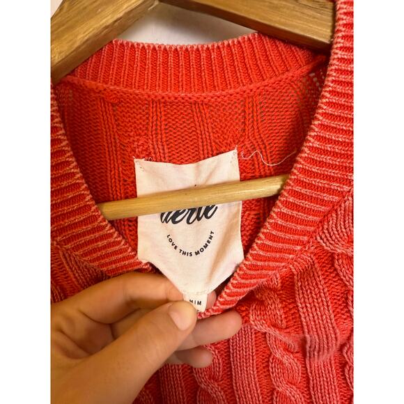 Aerie Mini Cable Cropped Sweater Red  Women’s Sz M - Picture 3 of 5